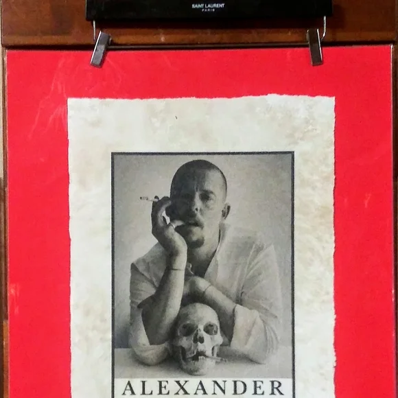 アート・デザイン・音楽 Alexander McQueen Evolution Amazon | Alexander McQueen: Evolution | Gleason, Katherine